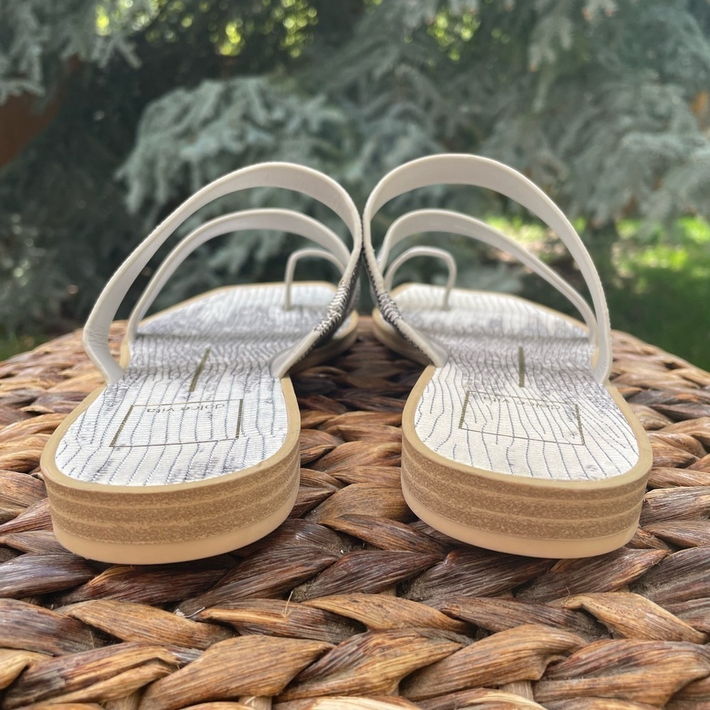 Dolce Vita Isala Snake Embossed 3-strap Toe Ring Shimmery Flat Sandals. Size 7 - Picture 7 of 9